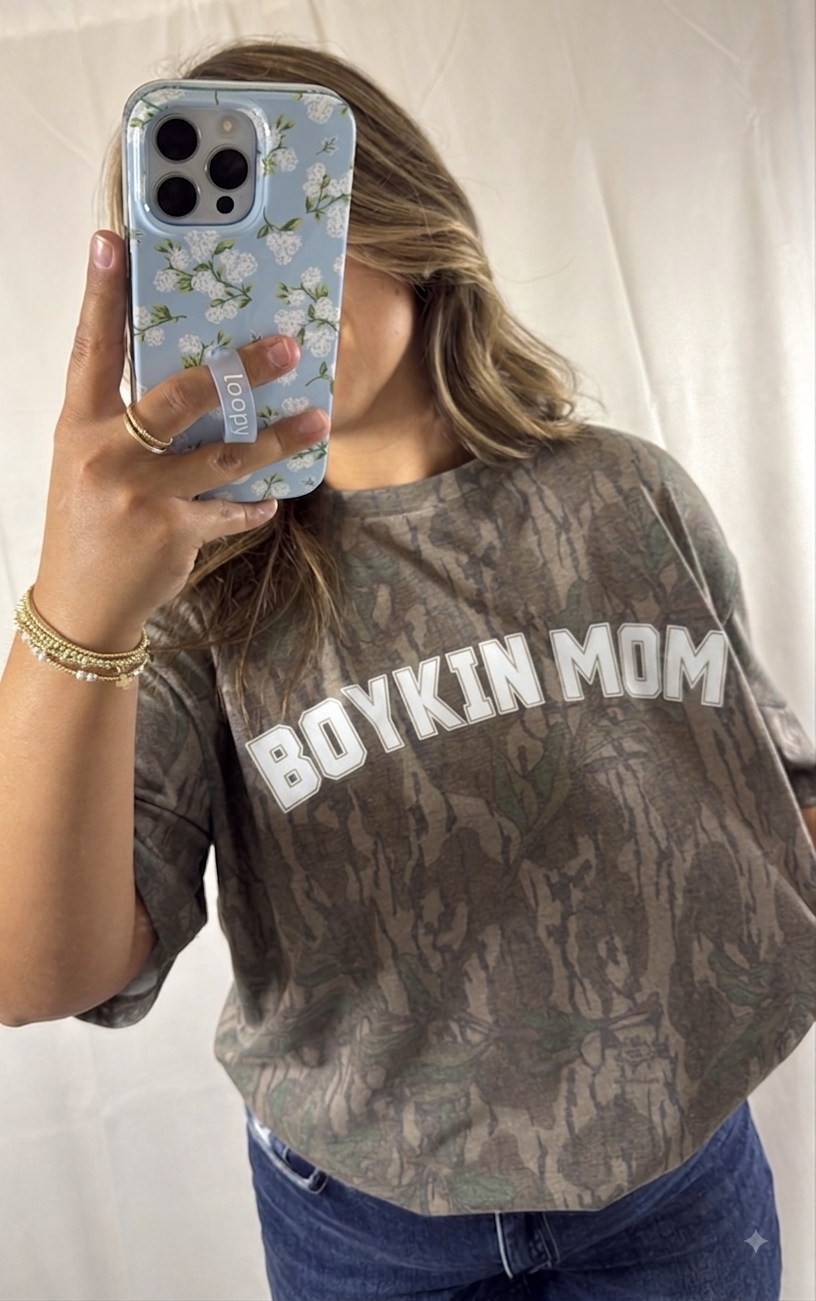 BOYKIN MOM Mossy Oak Tee
