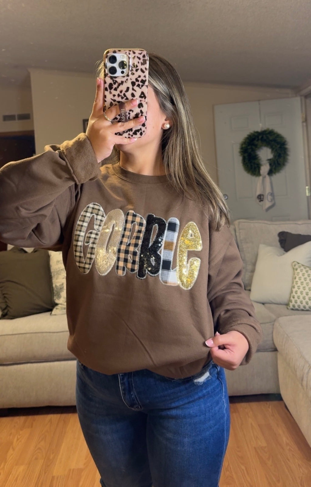 Gobble Pullover